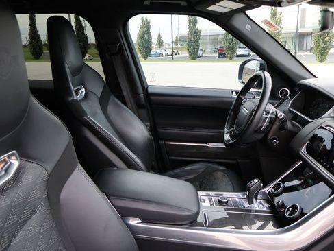 Used 2020 Land Rover Range Rover Sport SVR AWD/4WD image 10
