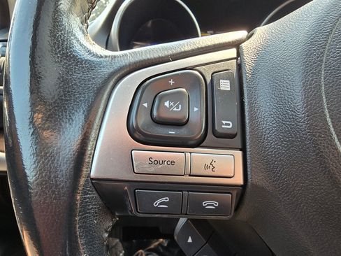Used 2016 Subaru Outback 3.6R Limited AWD/4WD image 6