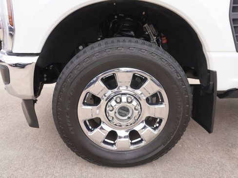 Certified 2025 Ford F250 King Ranch w/ Chrome Package image 30