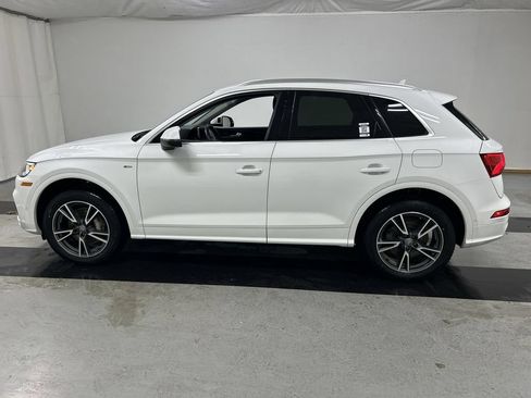 Used 2020 Audi Q5 e Prestige w/ Prestige Package AWD/4WD image 6