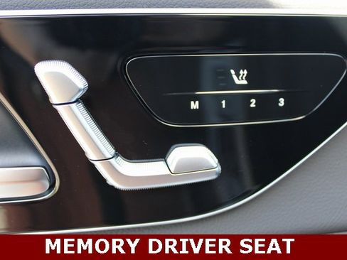 New 2025 Mercedes-Benz GLC 350e 4MATIC image 15