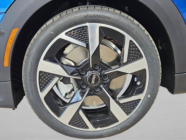 Used 2026 MINI Cooper 4-Door Hardtop FWD image 15
