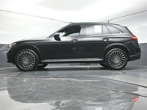 Used 2026 Mercedes-Benz GLC 300 image 37