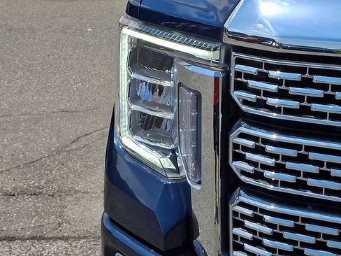 Used 2022 GMC Sierra 2500 Denali AWD/4WD image 30