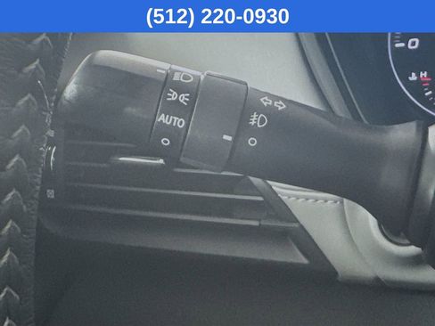 Used 2025 Subaru Outback Premium image 13