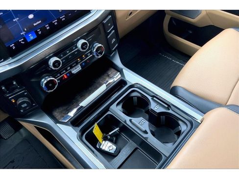 Used 2024 Ford F350 Lariat w/ Sport Appearance Package image 19