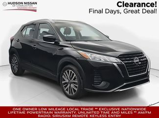 Used 2024 Nissan Kicks SV video 1