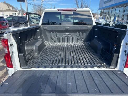 Used 2022 Chevrolet Silverado 1500 LT image 25