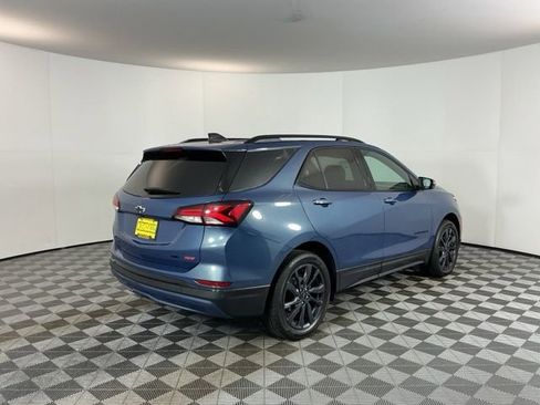 Used 2024 Chevrolet Equinox RS w/ RS Leather Package image 5