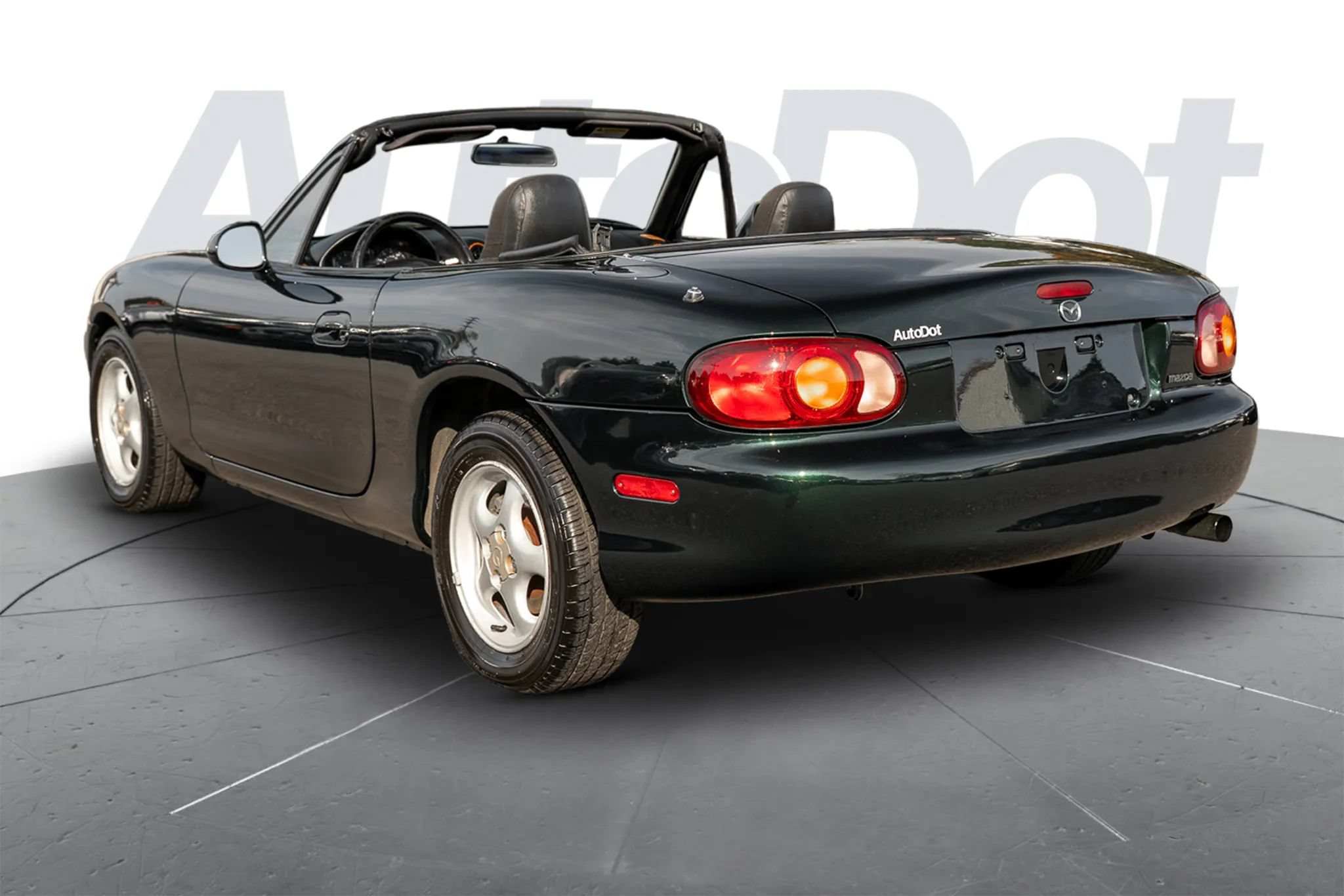 Used 1999 MAZDA MX-5 Miata RWD image 2