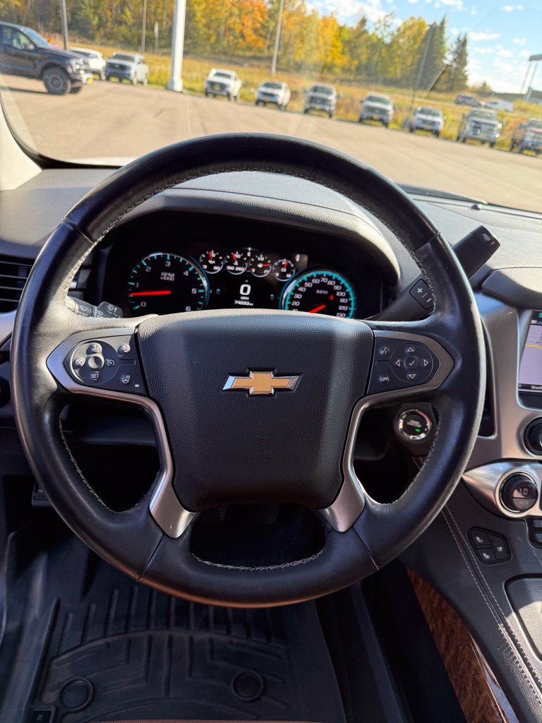 Used 2019 Chevrolet Tahoe Premier w/ Premier Plus Edition AWD/4WD image 28