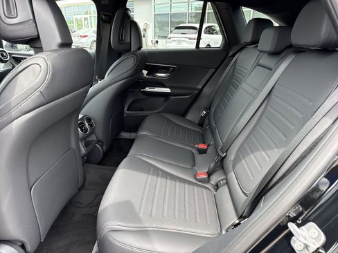 New 2026 Mercedes-Benz GLC 300 image 12