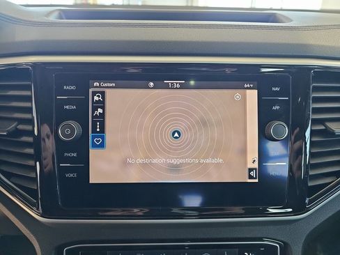 Used 2021 Volkswagen Atlas SEL R-Line image 24