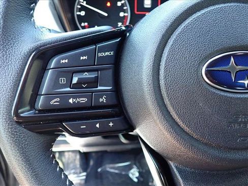 Used 2025 Subaru Forester Premium AWD/4WD image 16