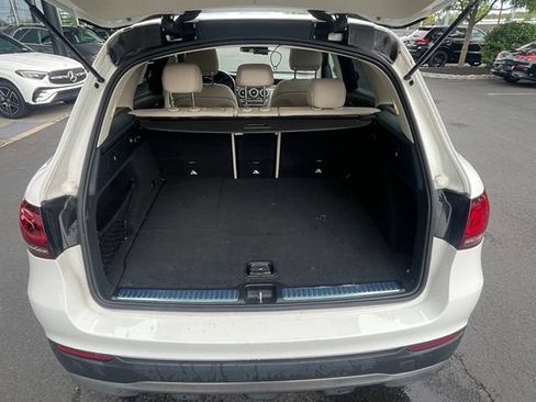 Used 2022 Mercedes-Benz GLC 300 4MATIC image 7