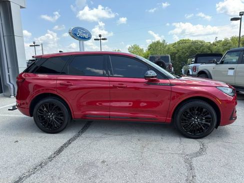 Used 2023 Lincoln Corsair FWD w/ Equipment Group 101A image 8