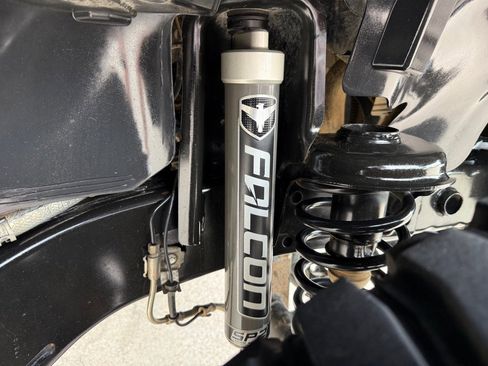 Used 2017 Jeep Wrangler Unlimited Sport w/ Connectivity Group image 13