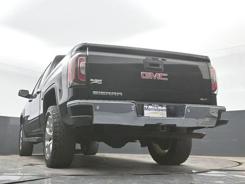 Used 2018 GMC Sierra 1500 SLT AWD/4WD image 46