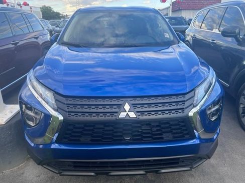 Used 2026 Mitsubishi Eclipse Cross SE AWD/4WD image 3