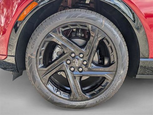 New 2026 Chevrolet Equinox EV RS image 9