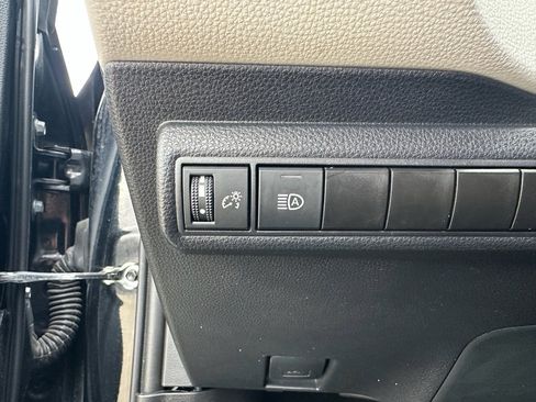 Used 2024 Toyota Corolla LE image 16