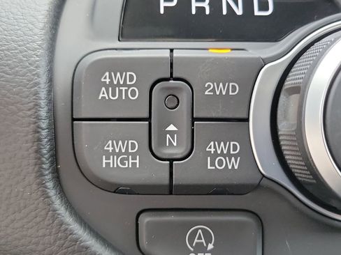 New 2026 RAM 1500 4x4 Crew Cab image 15