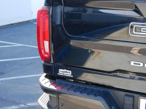 Used 2021 GMC Sierra 2500 Denali w/ Denali Ultimate Package AWD/4WD image 7