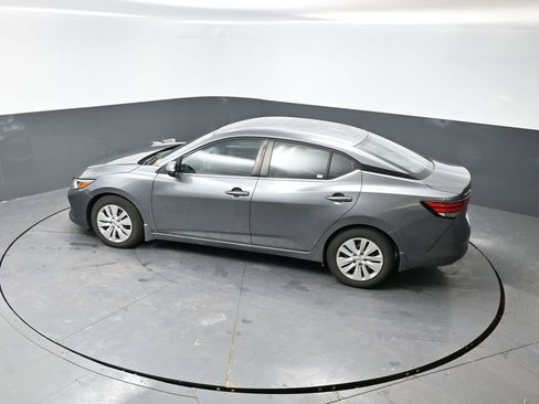 Used 2023 Nissan Sentra S image 19