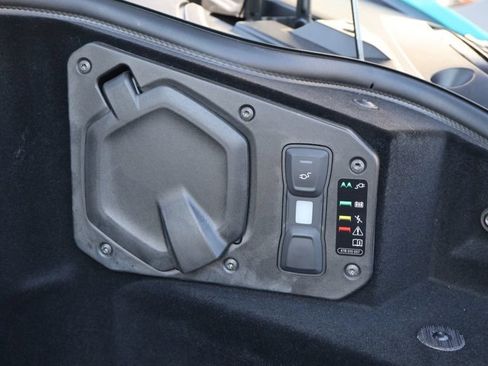 Used 2024 Lamborghini Revuelto AWD/4WD image 50