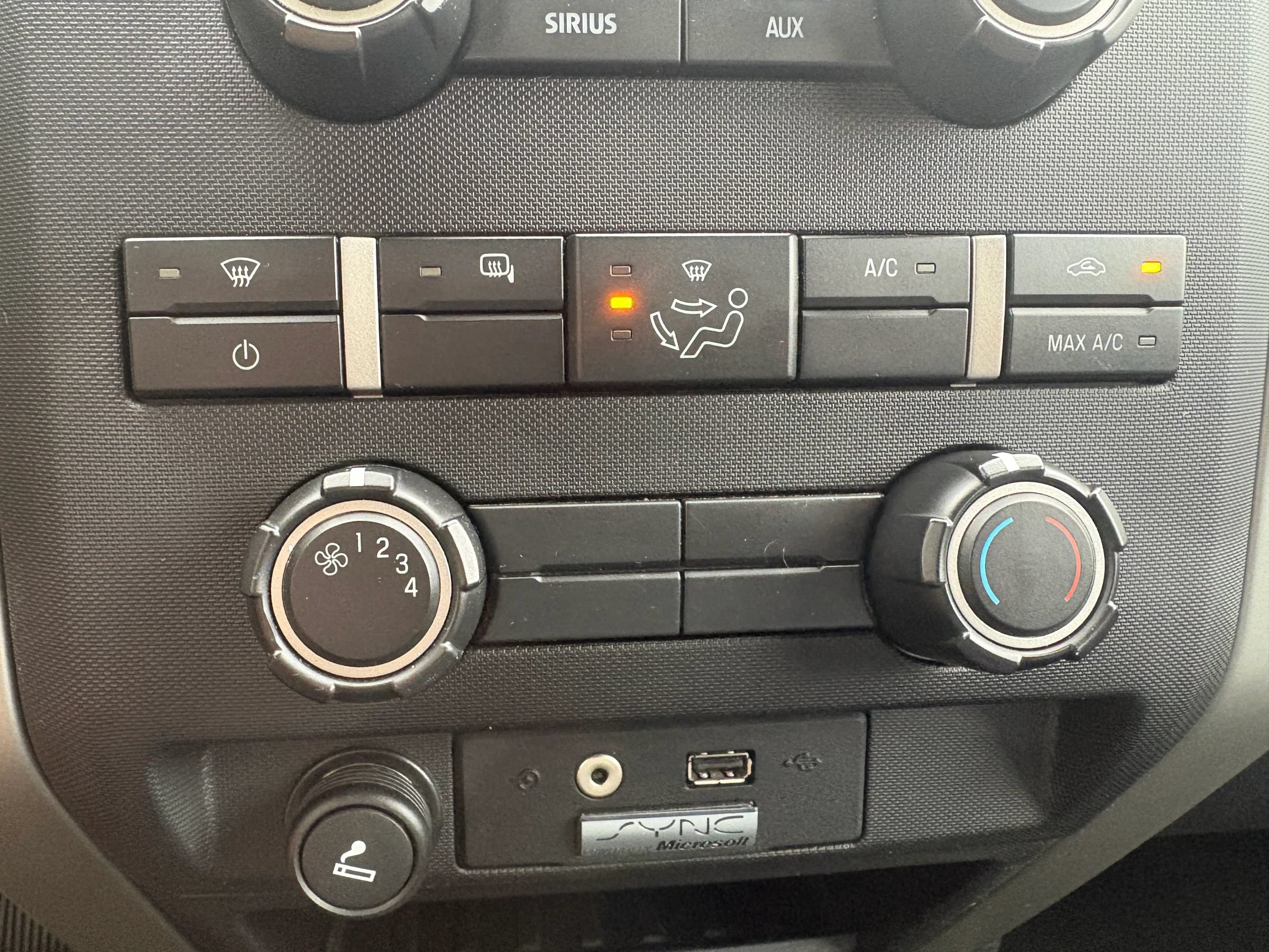 Used 2011 Ford F150 XLT w/ XLT Chrome Pkg RWD image 13