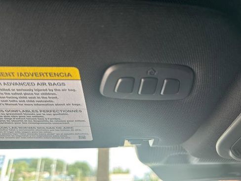 Certified 2025 Ford Explorer ST image 19