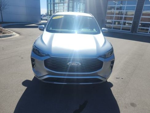 Certified 2023 Ford Escape ST-Line Elite w/ Premium Technology Package AWD/4WD image 2