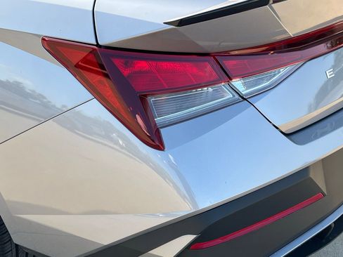 Used 2026 Hyundai Elantra Sport image 13