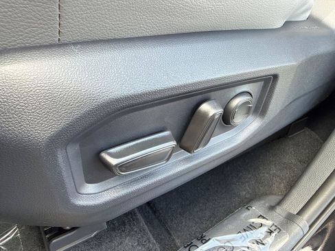 Used 2026 Toyota Tundra SR5 AWD/4WD image 13