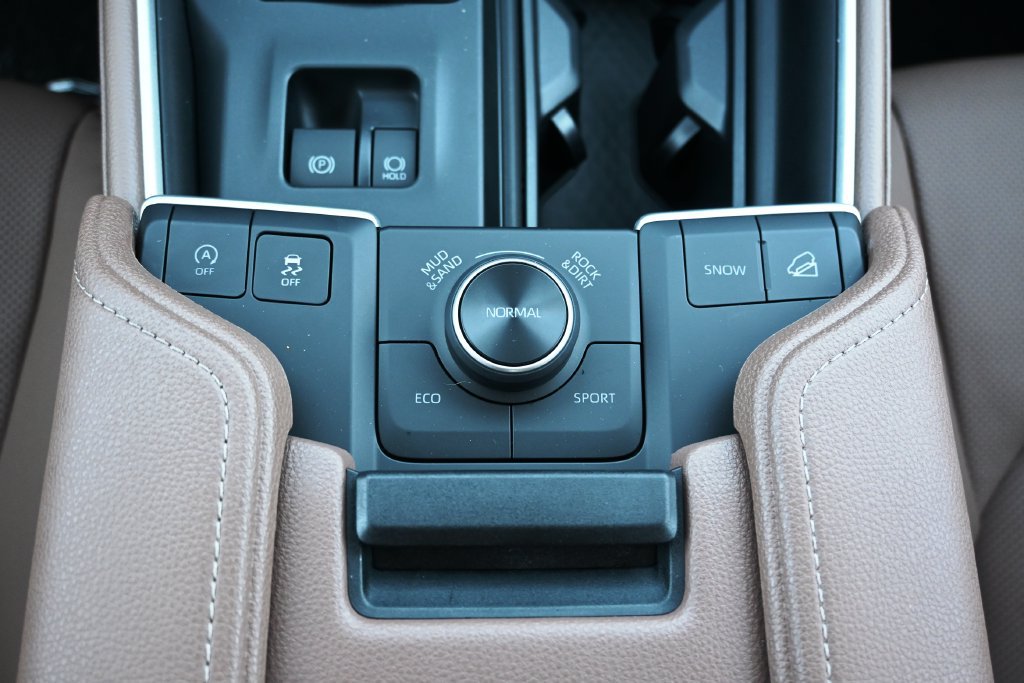 New 2026 Toyota Grand Highlander AWD image 30