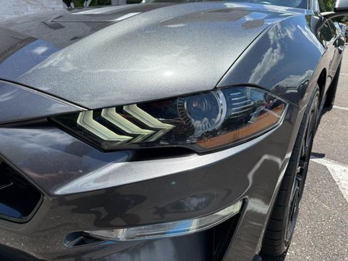 Used 2019 Ford Mustang GT RWD image 11