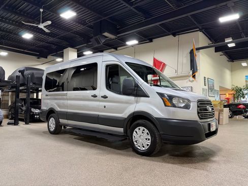 Used 2015 Ford Transit 250 148 Medium Roof image 4
