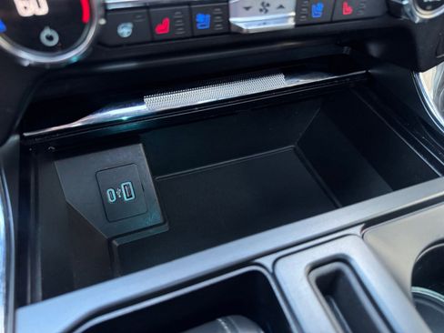 Used 2021 Ford F150 Lariat w/ Equipment Group 502A High image 26