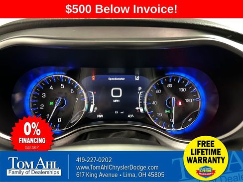 New 2026 Chrysler Pacifica Limited w/ S Appearance Package image 14