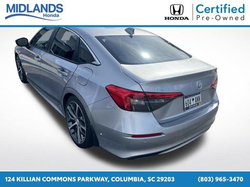 Used 2024 Honda Civic Touring image 2