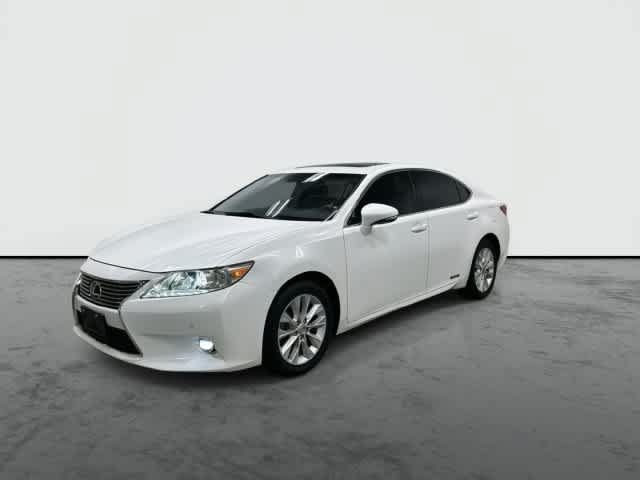 Used 2015 Lexus ES 300h w/ Navigation System Package FWD image 8