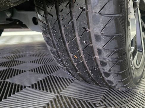 Used 2022 Mitsubishi Outlander ES image 32