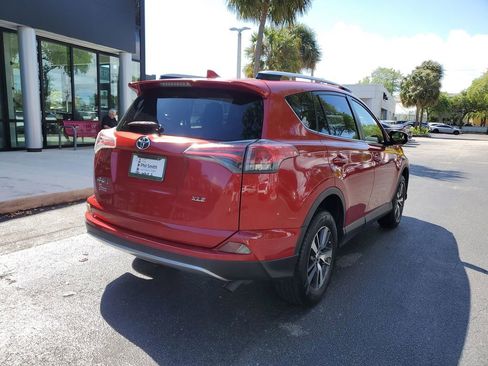 Used 2017 Toyota RAV4 XLE image 6