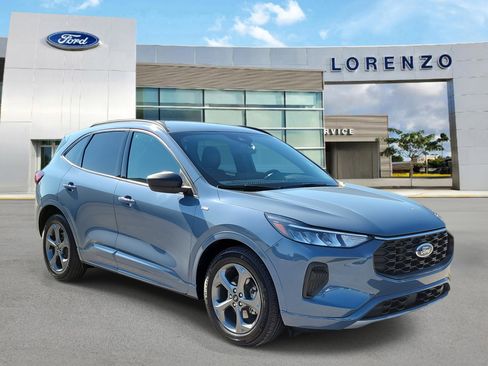 Used 2024 Ford Escape ST-Line w/ Tech Pack #1 image 3