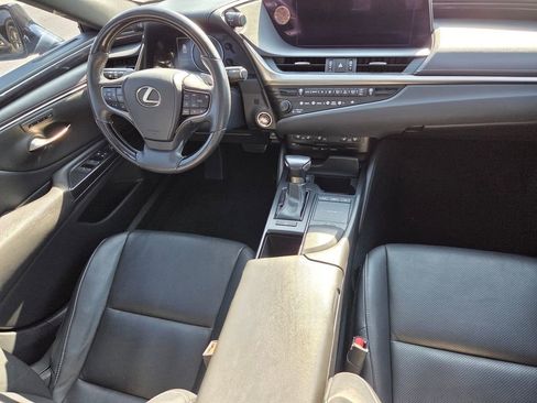 Used 2019 Lexus ES 350 w/ Premium Package FWD image 32