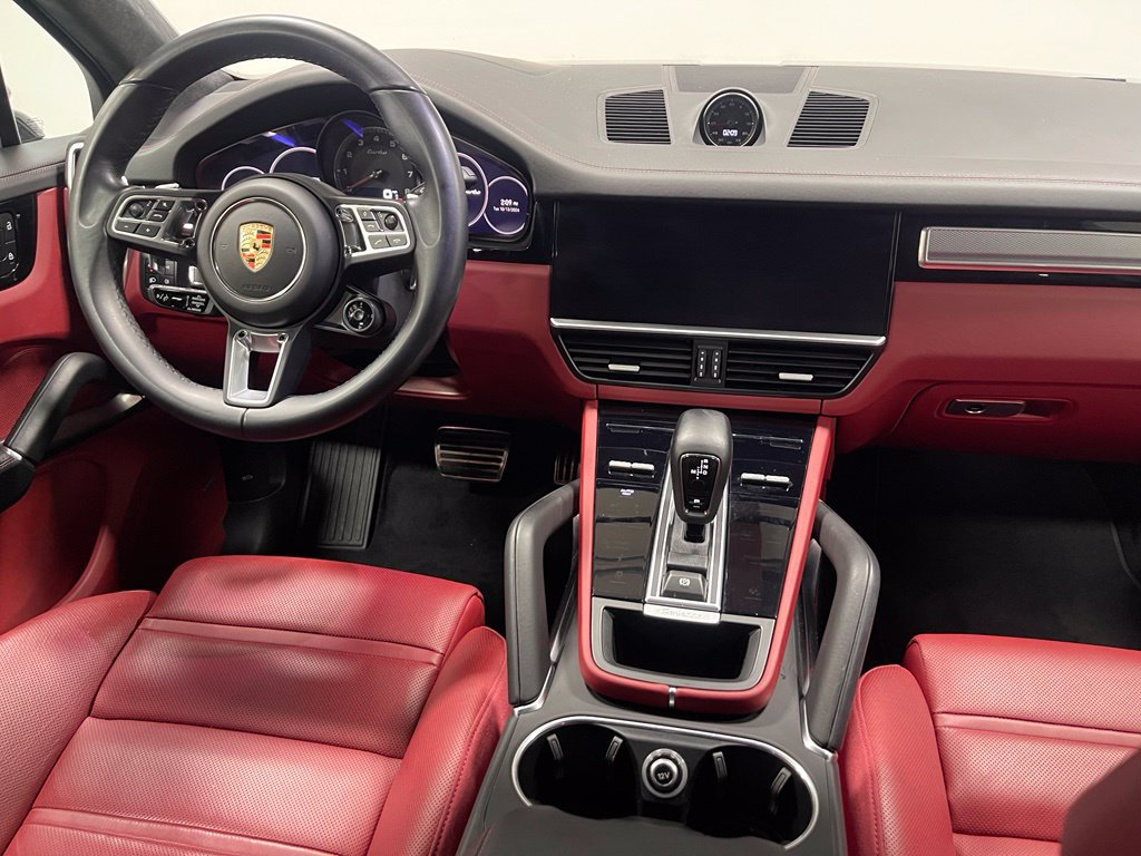 Used 2023 Porsche Cayenne Turbo AWD/4WD image 29