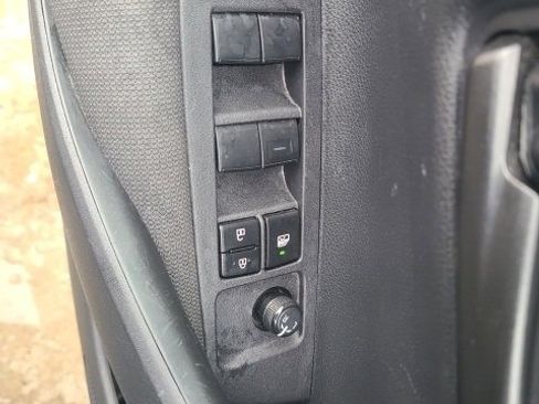 Used 2024 Toyota Corolla LE image 18