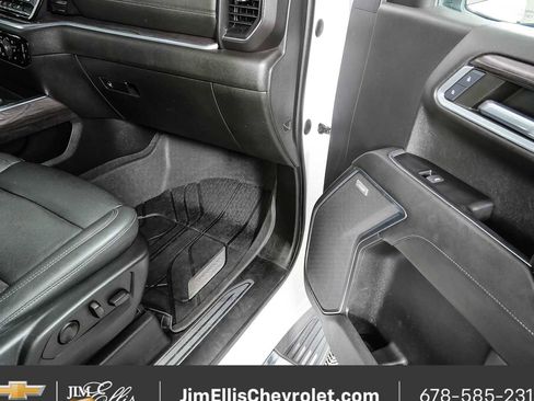 Used 2022 Chevrolet Silverado 1500 LTZ AWD/4WD image 24
