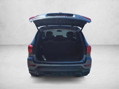 Used 2020 Nissan Pathfinder SL image 8
