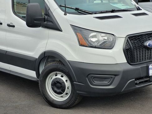 New 2025 Ford Transit 150 Low Roof image 28